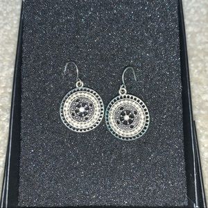 Dangle earrings, silver and black